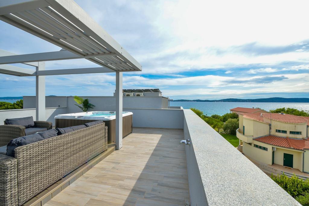 Apartments Sun Resort Nikolina Bibinje Exterior photo